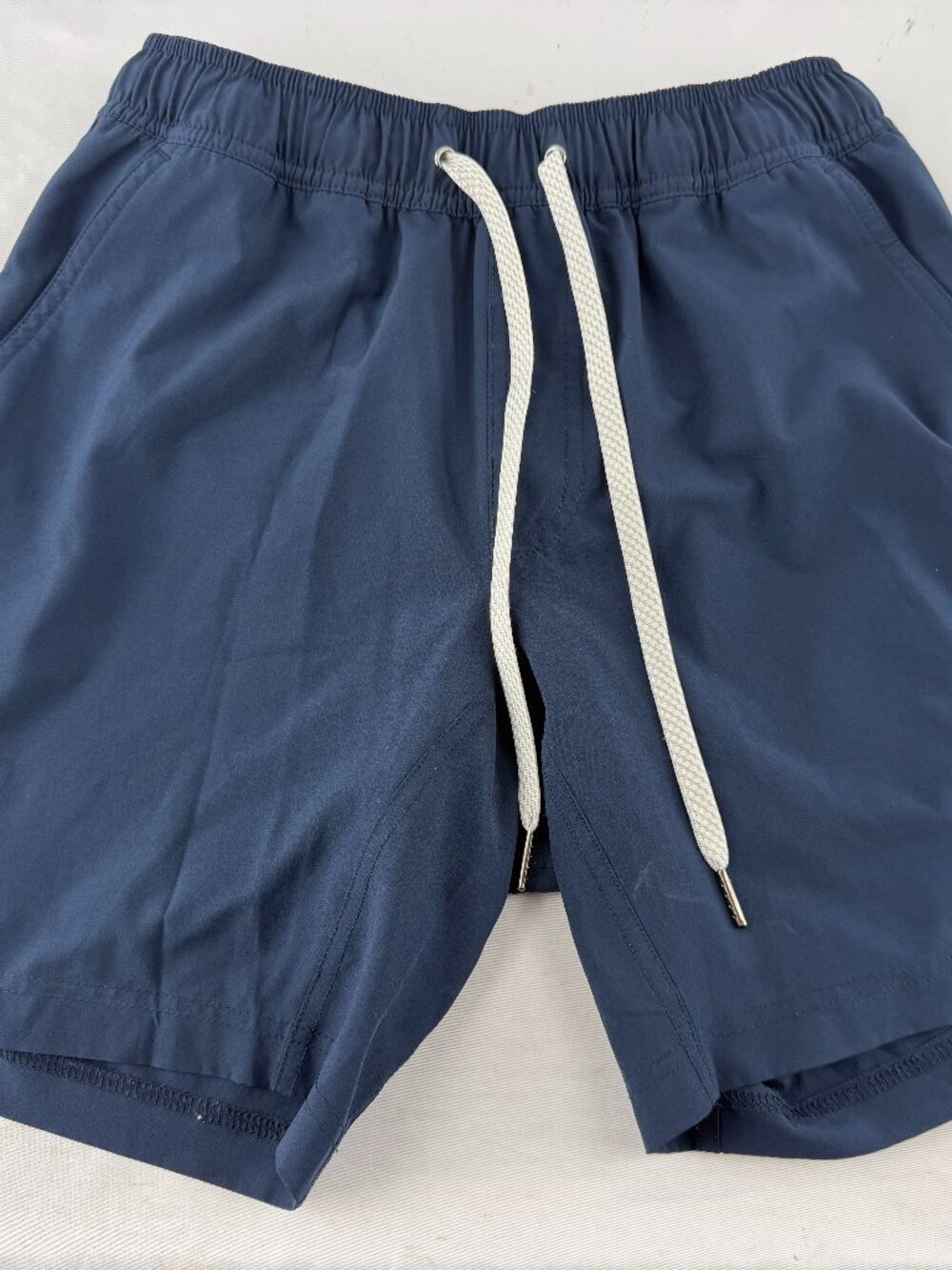 True Classic Navy Blue Athletic Gym Shorts Mens Size Small Drawstring Pockets
